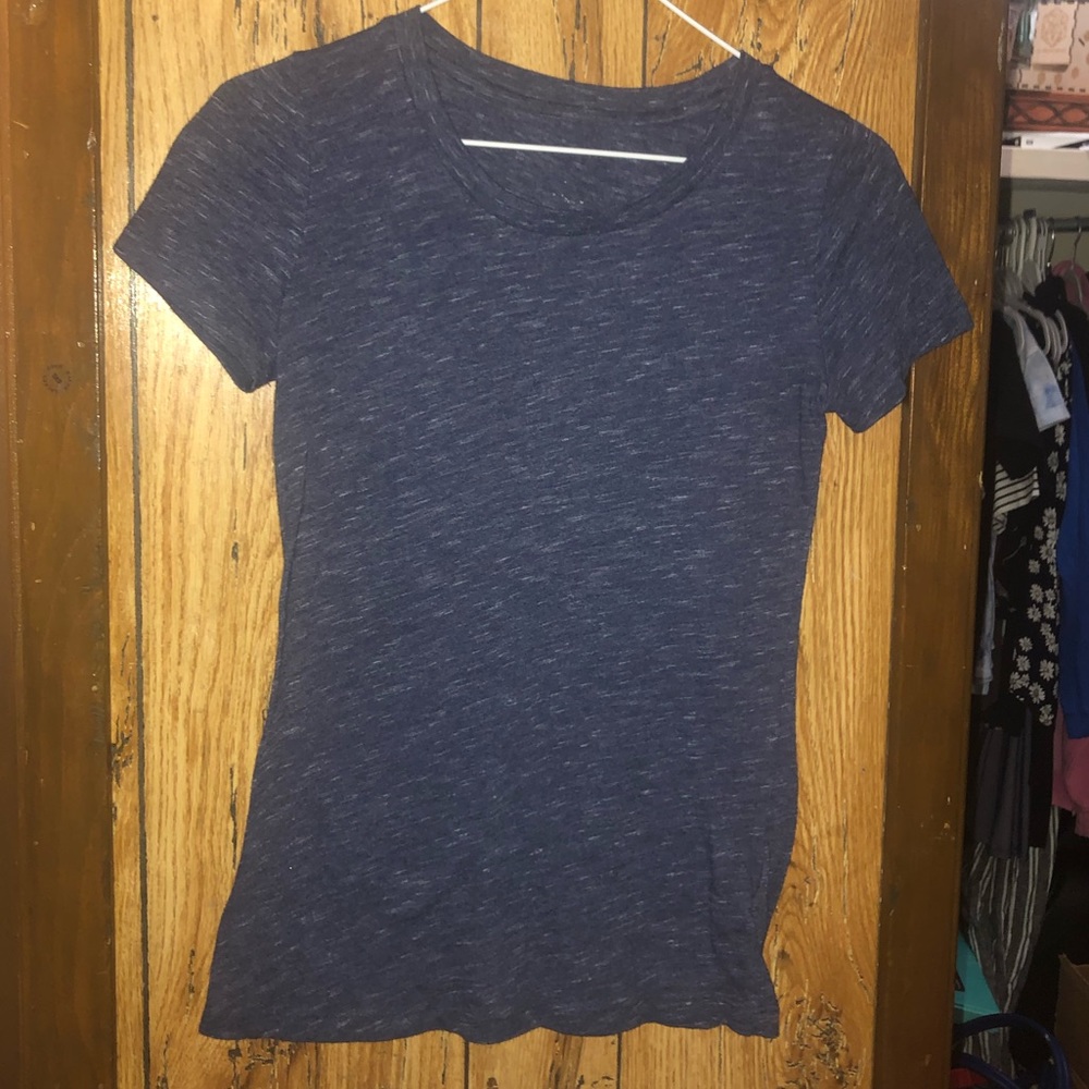 heather-navy fitted tee